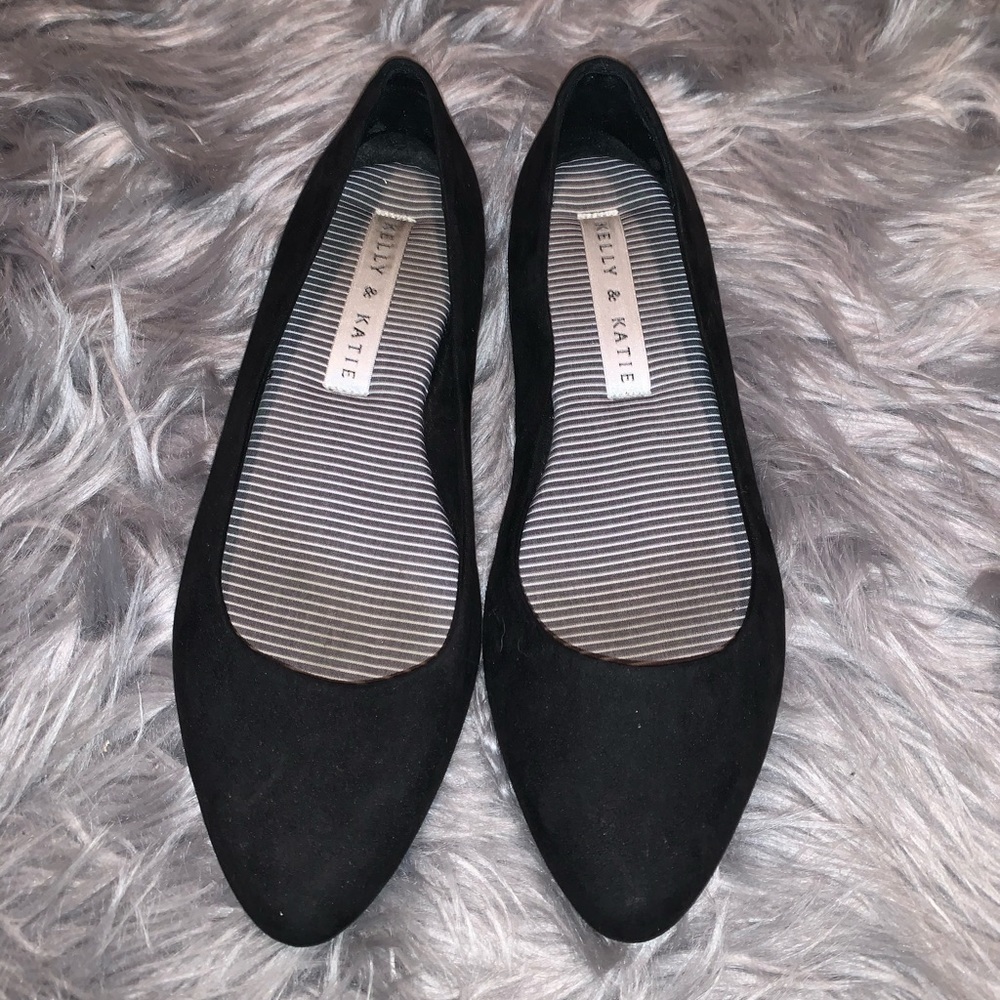 Kelly & Katie black faux suede flats